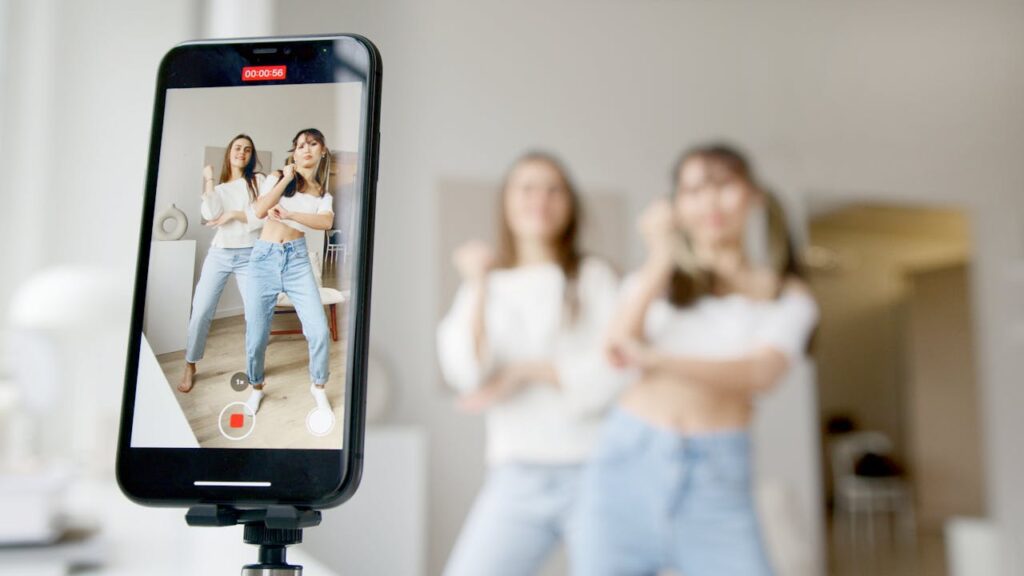 Frauen Tanzen Influencer werden – Der komplette Guide